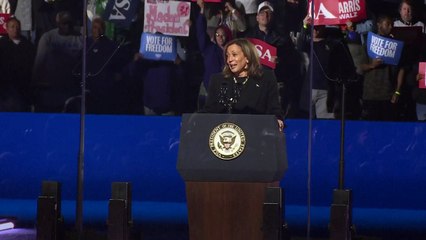 هاريس في آخر تجمّع انتخابي لها: "كل صوت مهمّ"