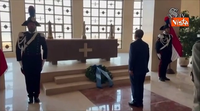 La Russa rende omaggio al Sacrario militare italiano di El Alamein ?Onorare caduti?