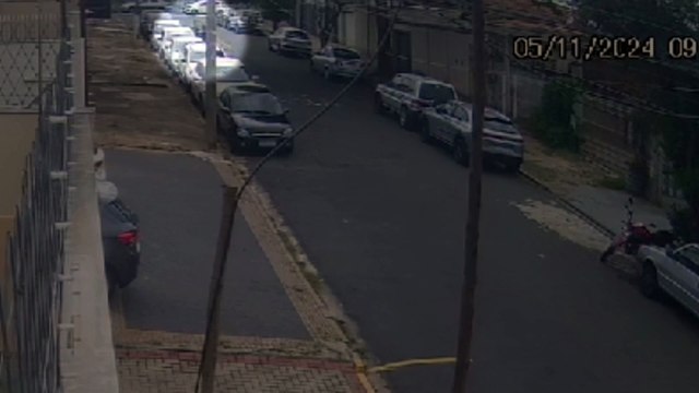 Câmera de Segurança Flagra Tentativa de Furto de Carro na Vila Mimosa, em Campinas