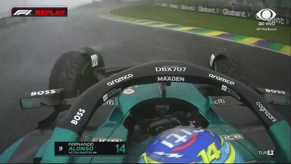 F1: Alonso perde traseira, roda e bate no Q3 em Interlagos