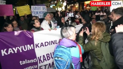 Kadıköy'de Kadınlar Kayyum Atamalarını Protesto Etti