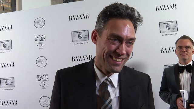 Rivals' Alex Hassell Talks Naked Tennis!