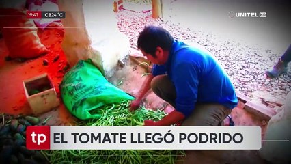 Cobros irregulares y rutas peligrosas, así fue la travesía que sufrieron productores de los valles cruceños para pasar bloqueos hasta Cochabamba