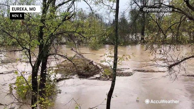 Severe storms leave deadly flooding in Missouri