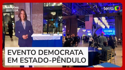 Democratas acompanham contagem de votos com banda e totem de Kamala na Carolina do Norte