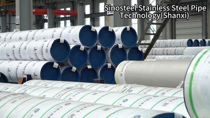 The stainless steel pipes stand like soldiers in formation, each in its place, presenting a picture of meticulous order and tasteful arrangement.