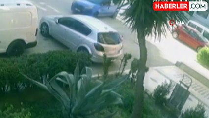 Geri Manevra Yapan Araç Yaşlı Adama Çarptı