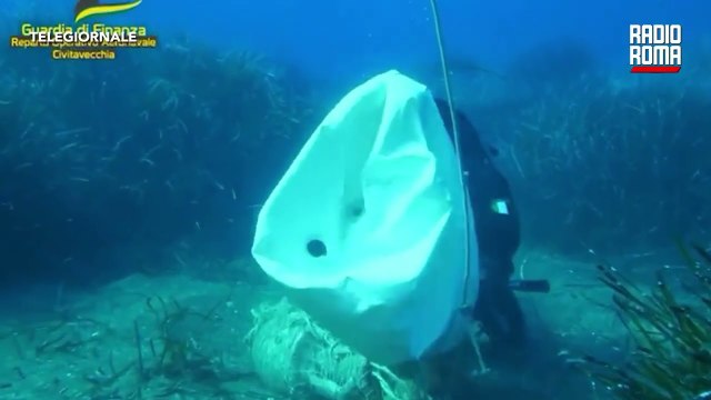 VENTOTENE, RECUPERATI IN MARE REPERTI ARCHEOLOGICI