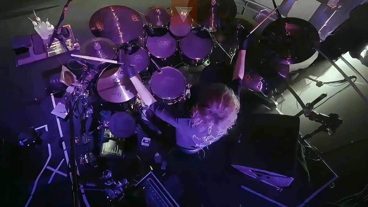 The GazettE (ガゼット) - 『TOMORROW NEVER DIES』 [LIVE]