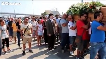 Il saluto della marineria all'armatore morto a 32 anni