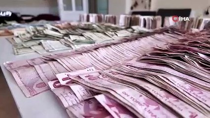Gezgin dilenci trenle geldiği Konya'da üzerinden çıkan paralarla pes dedirtti