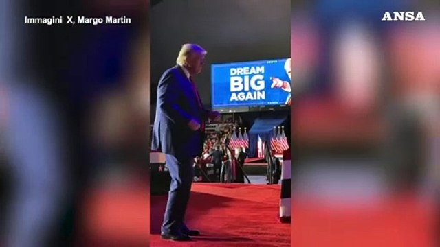 Usa2024, Trump fa la victory dance alla fine dell'ultimo comizio