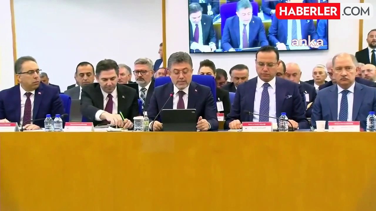 Plan ve Bütçe Komisyonu... Tarım ve Orman Bakanı Yumaklı: "3 Yıllık Planlama Dönemi Sonunda Et İthalatını Ülke Gündeminden Çıkaracağız"
