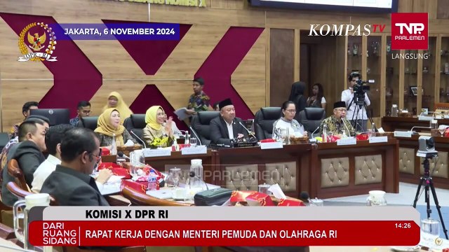 Menpora Dito Ariotedjo Kenalkan Wamen Taufik Hidayat dan Jajaran Kemenpora di Rapat Komisi X DPR