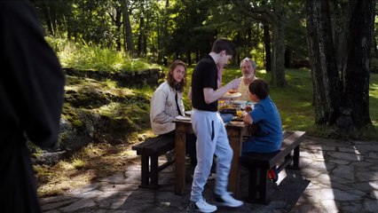 Mi yo adulta Tráiler