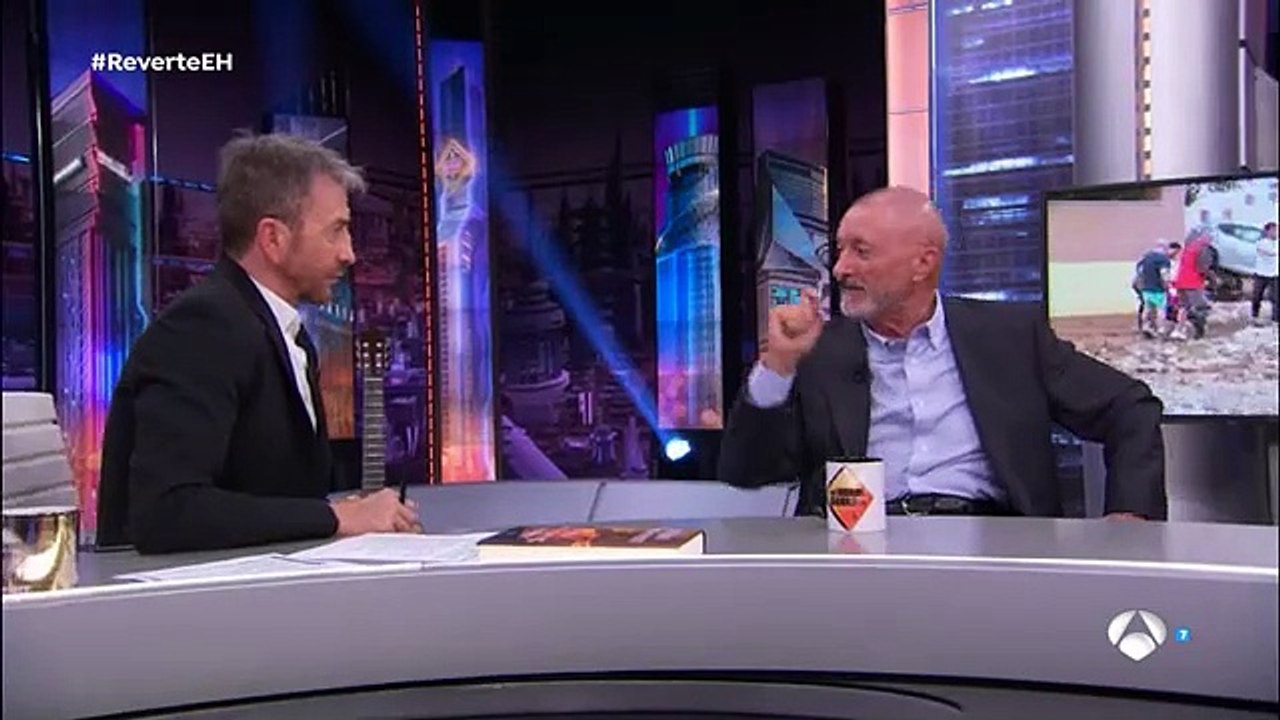 Pérez Reverte y la DANA, El Rey, La Reina, Pedro Sánchez y Mazón