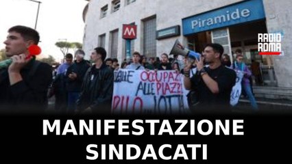 Manifestazione sindacati, esplodonò due bombe carta