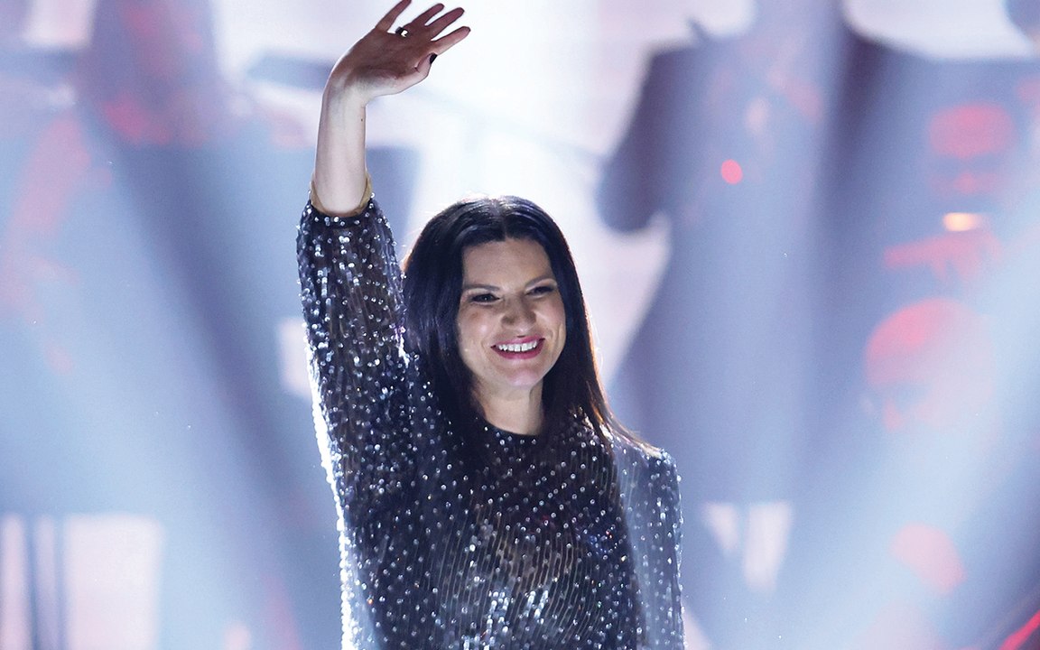 In attesa dei Latin Grammy Awards del 14 novembre, Laura Pausini infiamma Londra: le immagini