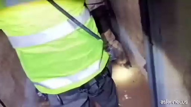 Spagna, continuano le ricerche dei dispersi nell'area di Valencia