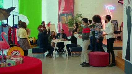 Офис воссоединился - турецкий сериал Любит не любит 58 Серия