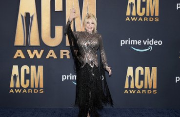 Dolly Parton thinks she's more of "an eyesore than an icon"