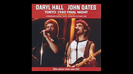 Daryl Hall & John Oates - Hard To Be In Love With You (Live At Tokyo, 1980).