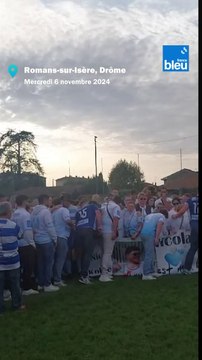La marche blanche en hommage à Nicolas, tué à Saint-Péray : amis et familles s'enlacent et lâchent des ballons bleus et blancs