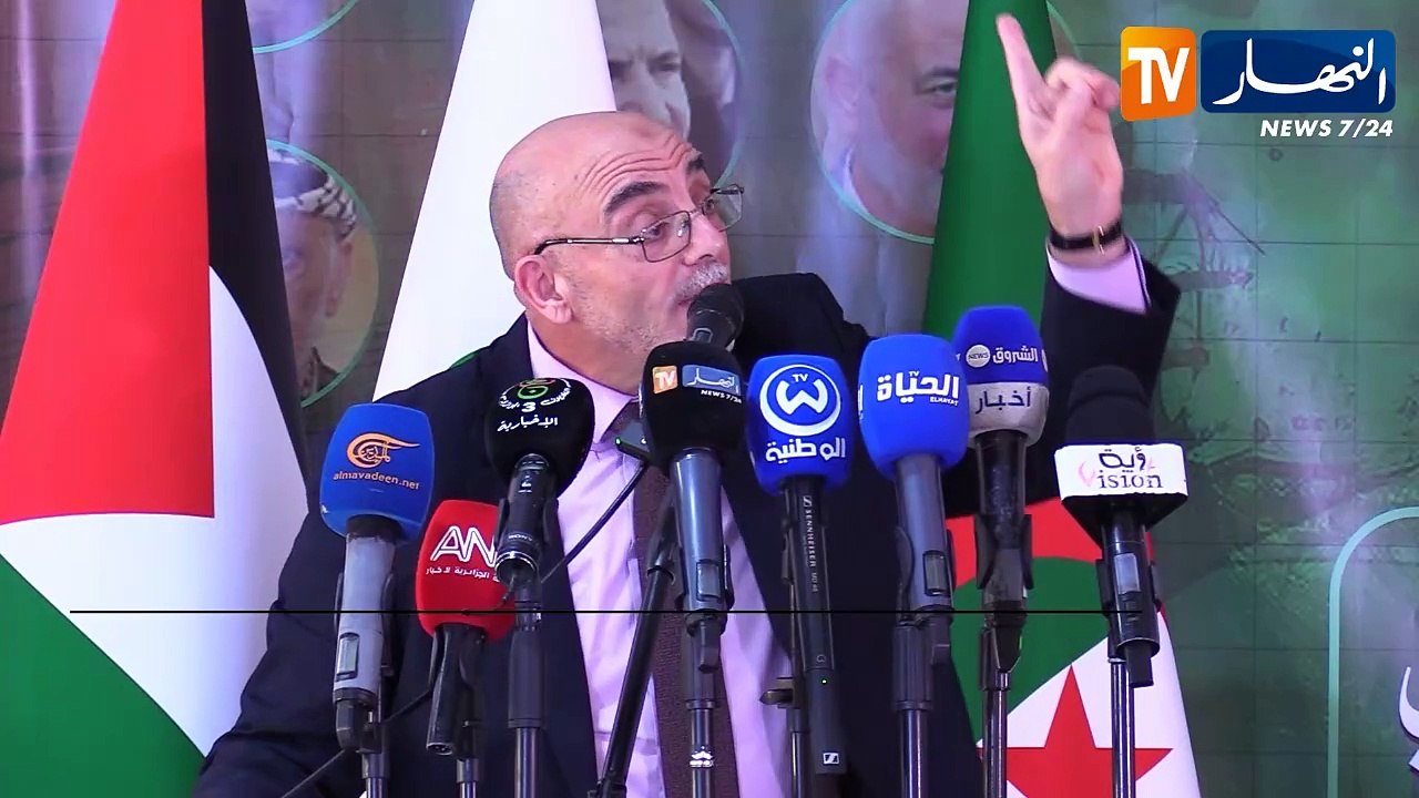 اعتراف ماكرون بقتل الشهيد العربي بن مهيدي.. ملف الذاكرة يعود إلى الواجهة