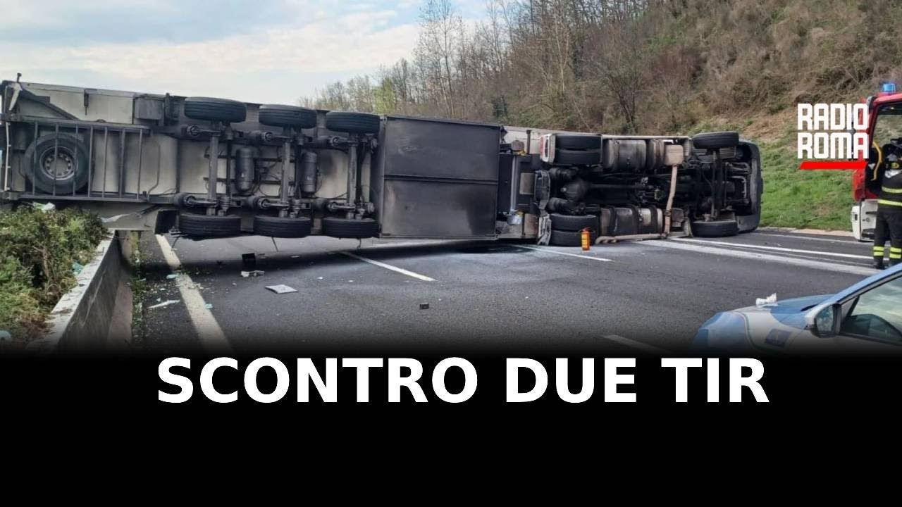 Scontro fra due tir tra Ponzano Romano e Roma Nord
