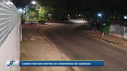 Carro furtado dentro de condomínio em Candeias