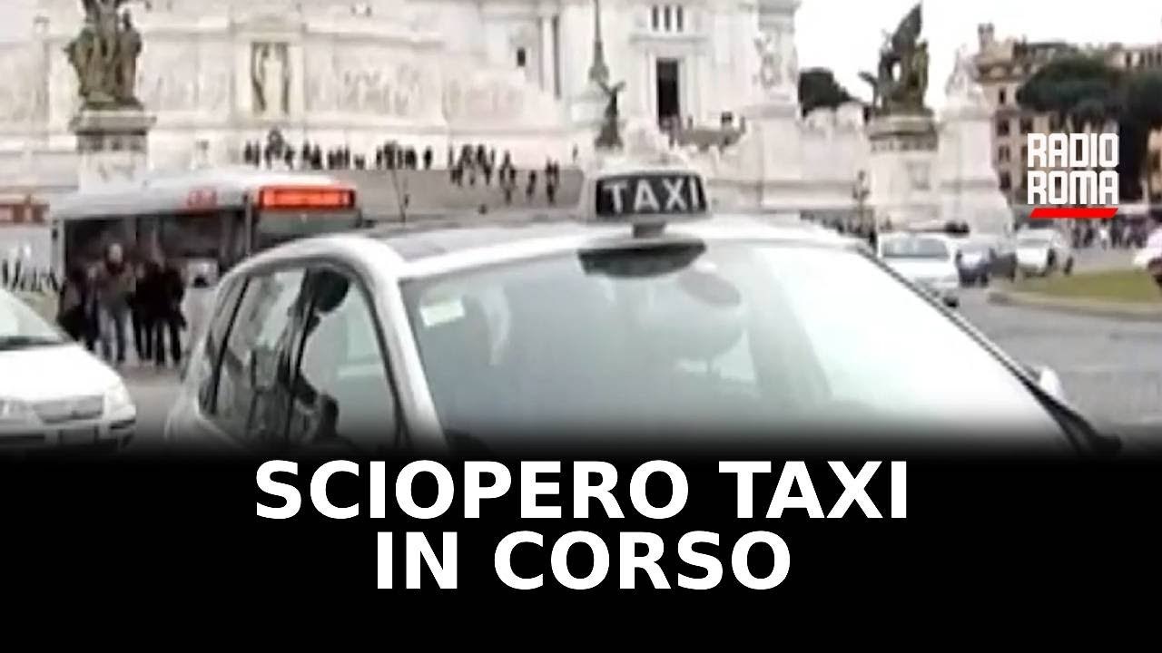 Sciopero dei taxi in corso, presidio a Roma