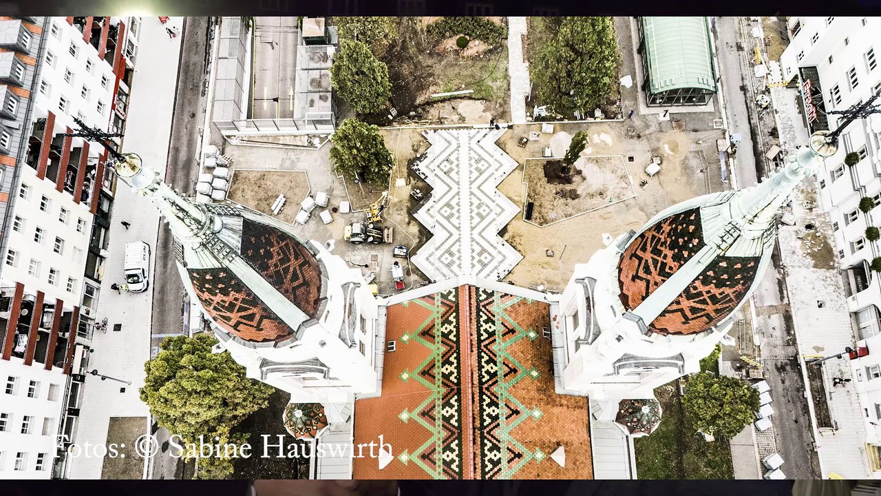Das Kirchendach am Enkplatz - Fotokunst trifft auf Pflasterkunst
