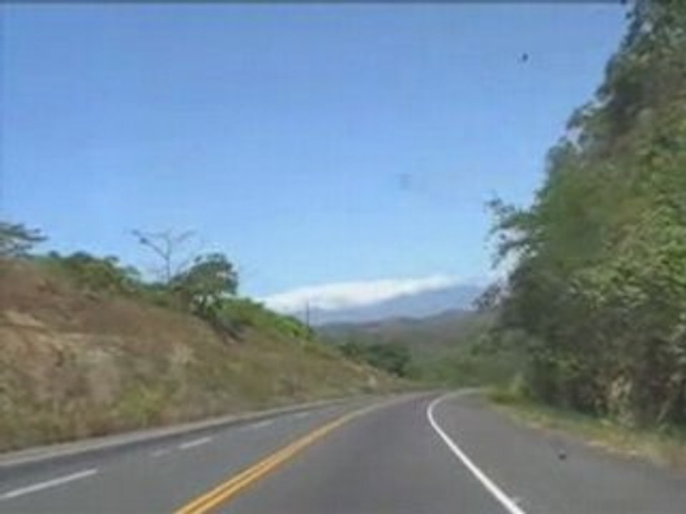 The Pan-Am Highway by LearnAboutPanama com