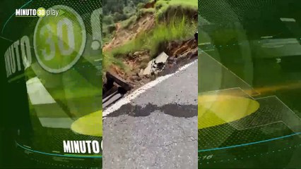 Cierre total de la vía Los Llanos – Tarazá por hundimiento de bancada en Antioquia