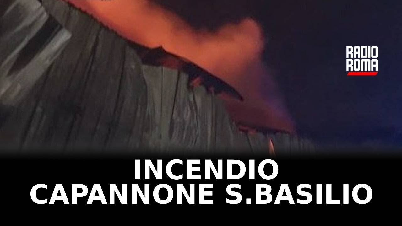 Incendio nella notte in un capannone a S. Basilio