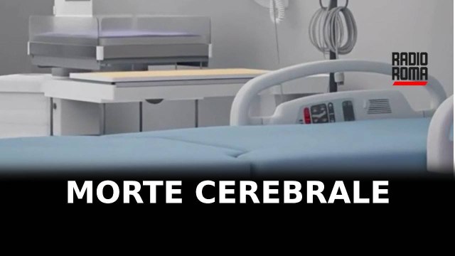 Impiegato Atac cade in fossa per riparazioni in officina e muore