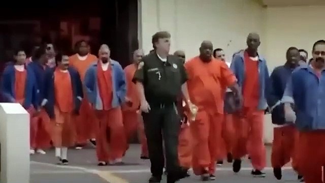 A L'Intérieur Des Prisons Pour Femmes Les Plus Inhumaines Des Etats-Unis