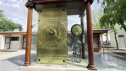 Científicos mexicanos construyen réplica de la computadora mecánica más antigua de la humanidad