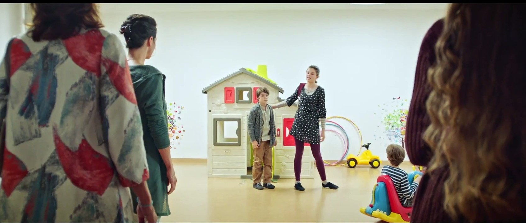 Ein bisschen bleiben wir noch | movie | 2020 | Official Trailer