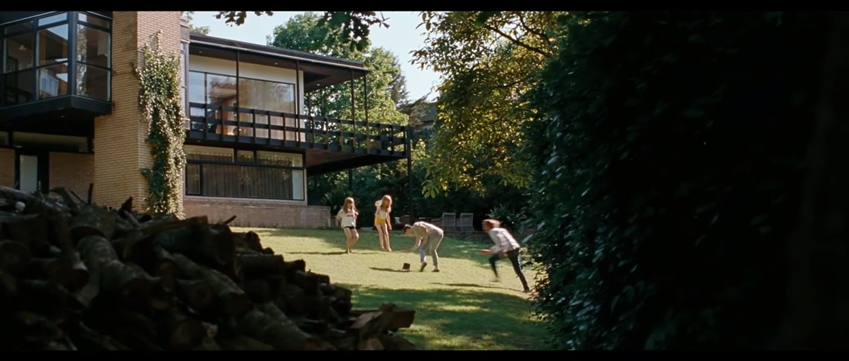 Königin | movie | 2019 | Official Trailer