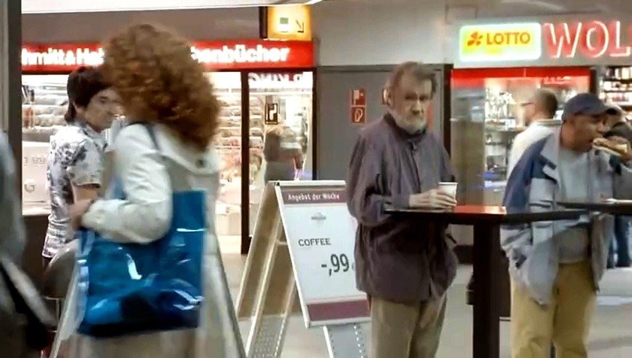 Nichts ist besser als gar nichts | movie | 2010 | Official Trailer