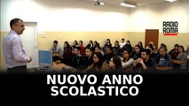 A Roma primi studenti tra i banchi di scuola