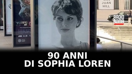 I 90 anni di Sophia Loren, la festa in terrazza a Roma