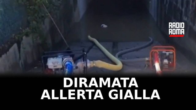 Alberi caduti e allagamenti a Fiumicino