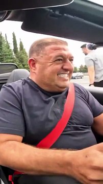 AK Partili belediye başkanının Ferrari şovu tepki çekti