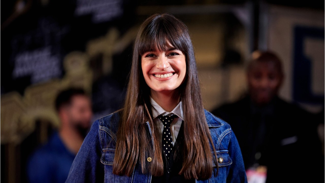 GALA VIDEO - Clara Luciani, une maman gaga : elle partage une adorable photo de son fils