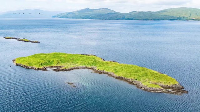 Sick of everything? Uninhabited Scottish island for sale for £125,000