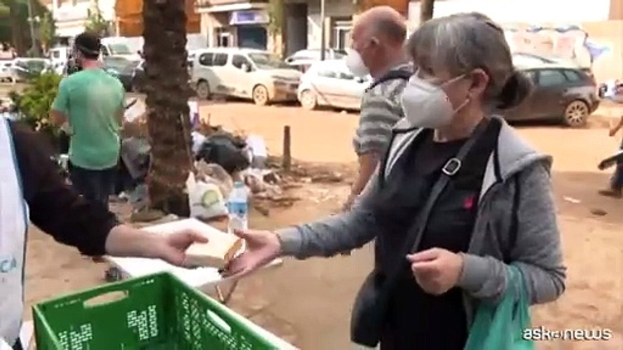 Un italiano a Valencia per aiutare le vittime delle inondazioni