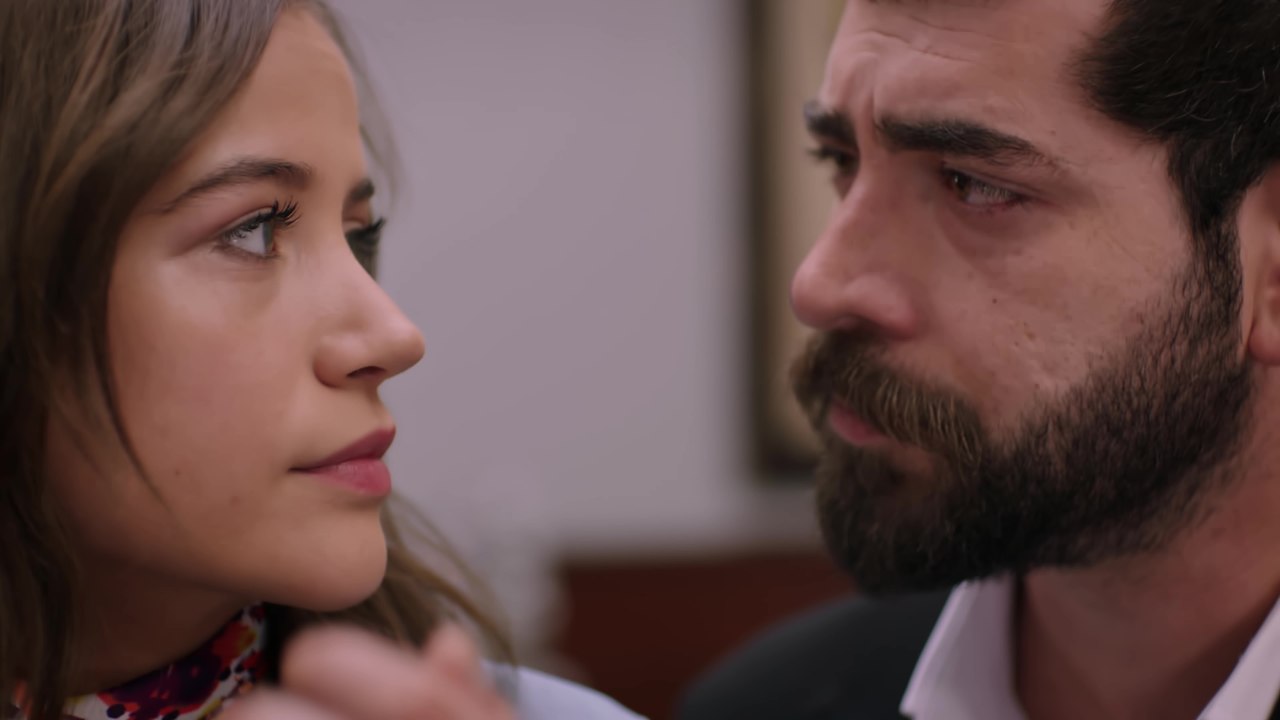 Kan Çiçekleri Dizisi 383. Bölüm
