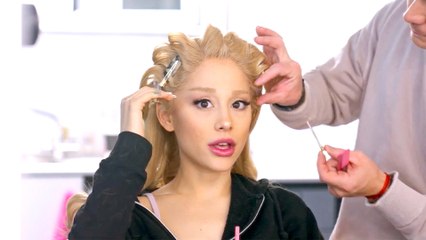Ariana Grande's Stunning Transformation into Galinda from Wicked ✨